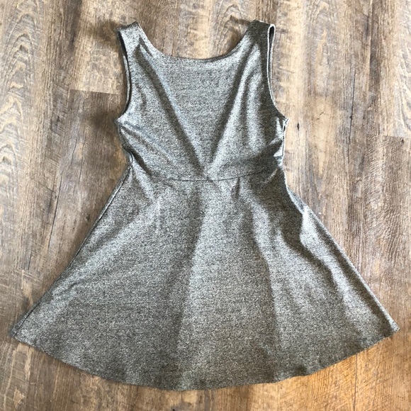 H&M Dresses & Skirts - H&M Gray Skater-dress V back